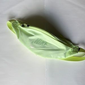 Nike Sport Waistpack Green/Yellow
